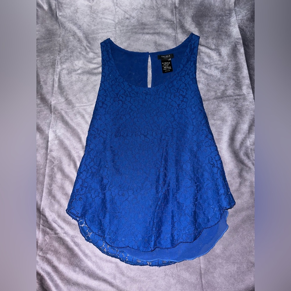 TALULA - Aritzia Floral Lace Tank